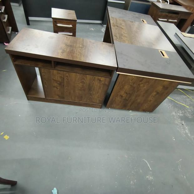Executive Apex L-Shaped Desk · Photo 5
