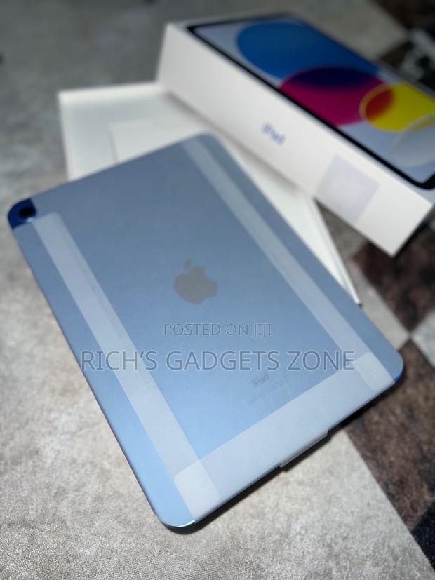 New Apple iPad (2025) 128 GB · Photo 4