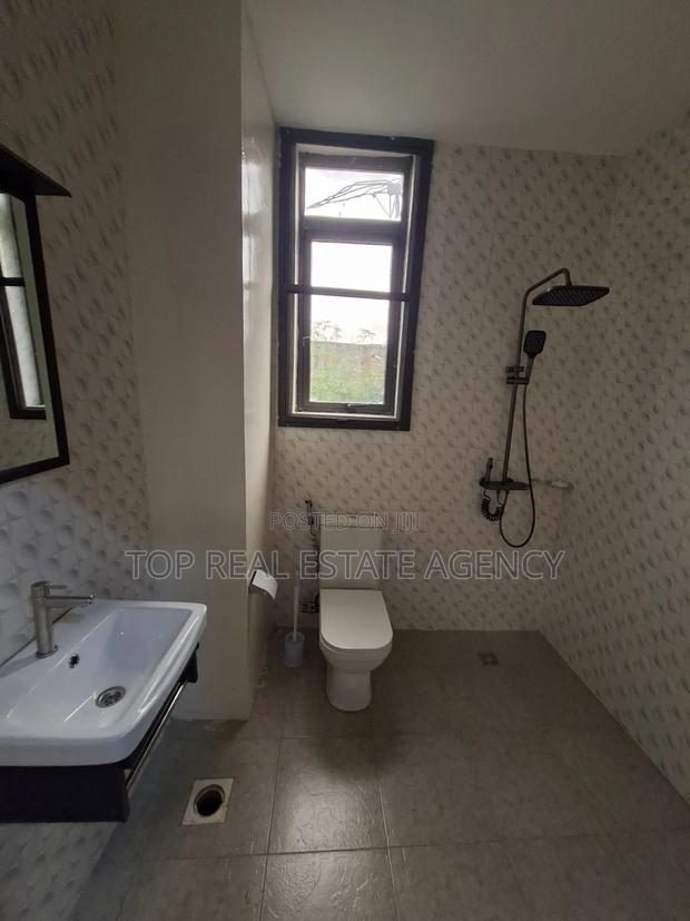 Furnished 4bdrm Apartment in Oyarifa Kb for rent · Photo 8
