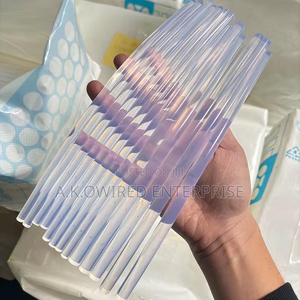 Hot Melt Adhesive Sticks Diameter: 11mm Length: 300mm Which Is 30 Cen · Photo 1