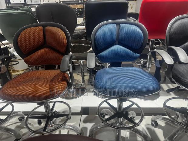 Counter Chair Bar Chair · Photo 1