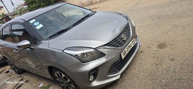 Suzuki Baleno 2021 Silver · Photo 8