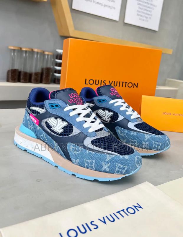 Authentic Louis Vuitton Trainers Available · Photo 1