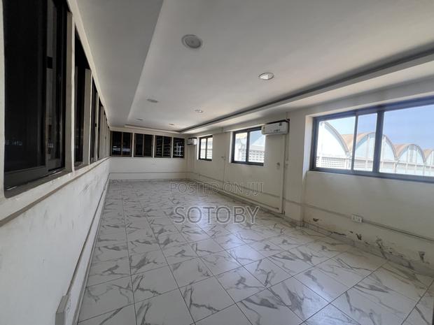 Warehouse 5000sqm at Tema · Photo 5