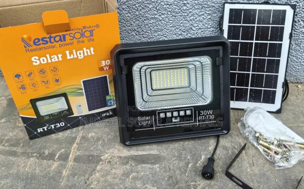 30w Solar Lights With Panel, Remote Control, Timer Functions · Photo 1