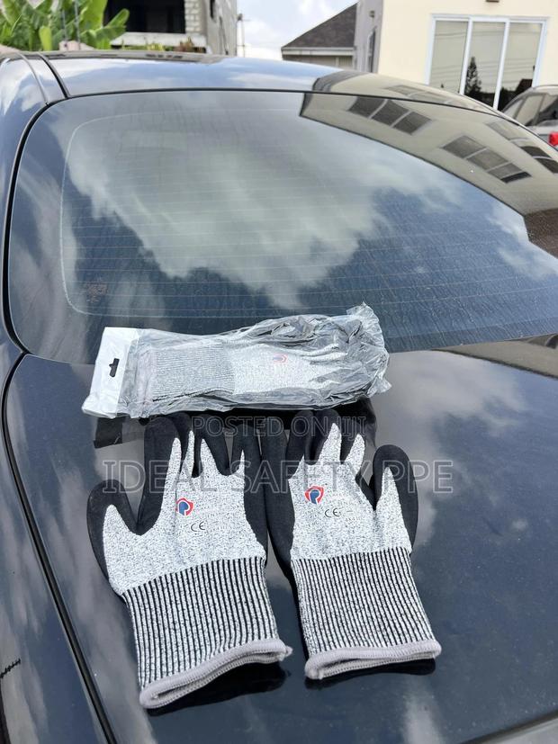 Anti Cut Gloves · Photo 2