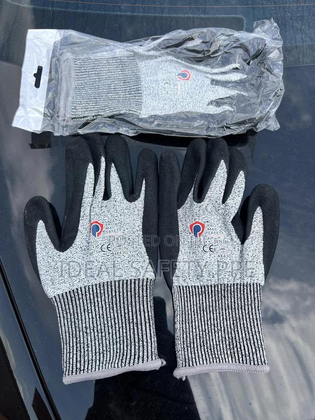 Anti Cut Gloves · Photo 3