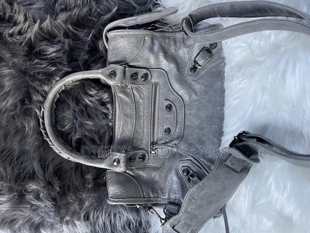Balenciaga City Bag · Photo 2