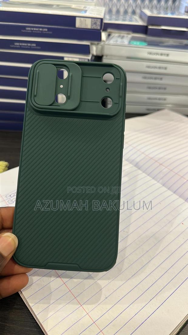 17 Pro 17 Pro Max Camshield Camera Slide Protective Cover · Photo 3