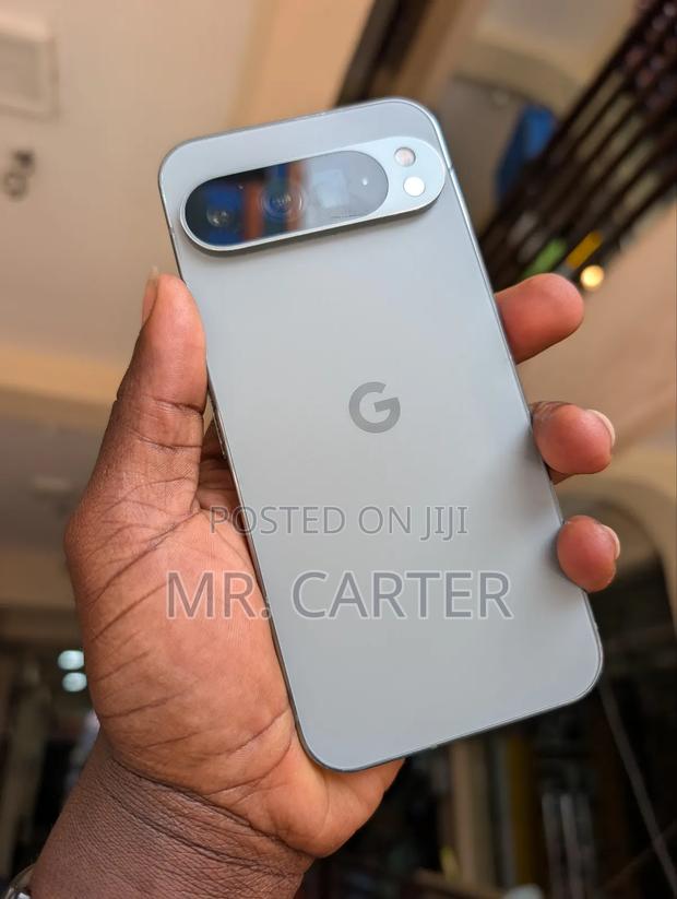 Google Pixel 9 Pro XL 128 GB Gray · Photo 7