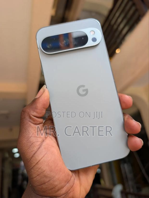 Google Pixel 9 Pro XL 128 GB Gray · Photo 2
