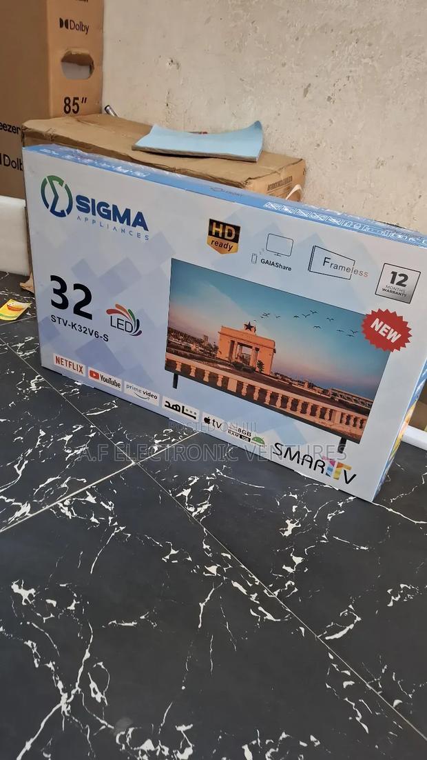 Sigma 32-Inch Smart TV · Photo 3
