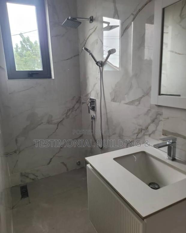 4bdrm House in Testimonial Building, School Junction for sale · Photo 4