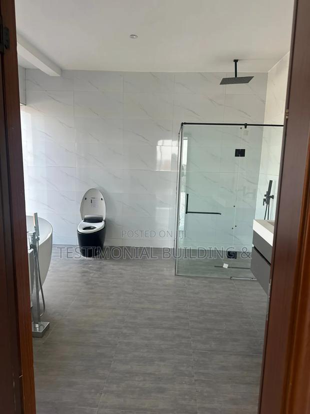 5bdrm House in East Legon for sale · Photo 8