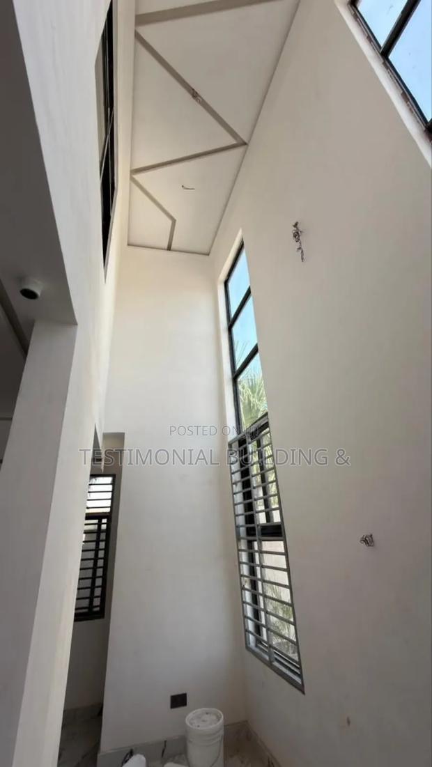 4bdrm House in Testimonial Building, Ashaley Botwe for sale · Photo 3