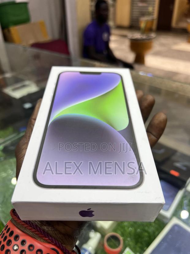 Apple iPhone 14 Plus 128 GB Black · Photo 3