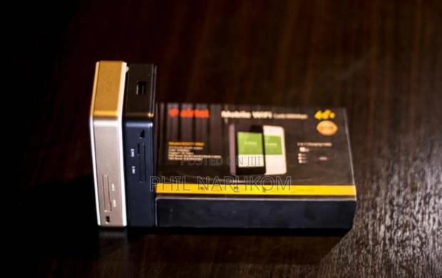 Dual Sim Pocket Mifi/Powerbank · Photo 3