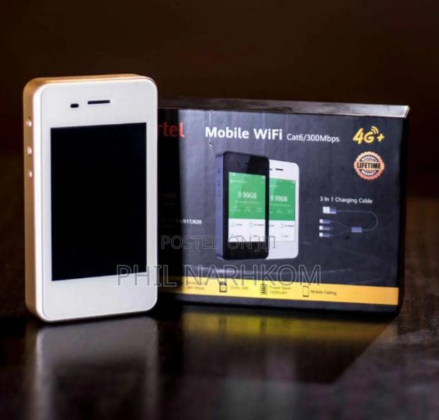Dual Sim Pocket Mifi/Powerbank · Photo 4