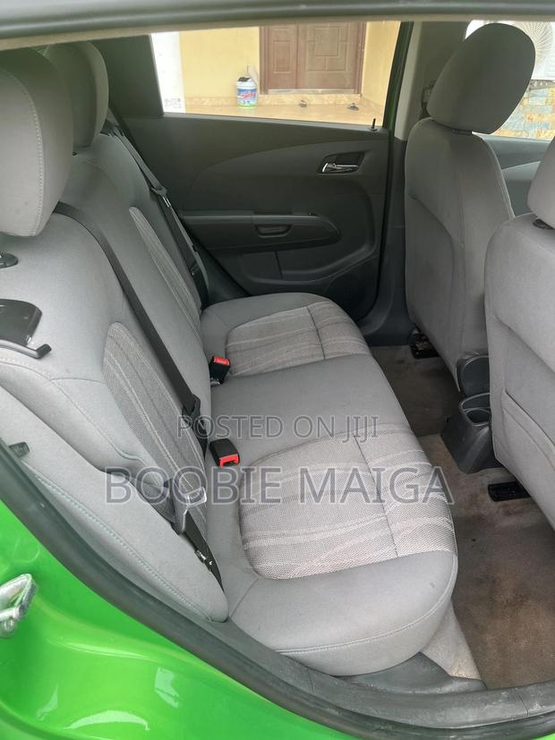 Chevrolet Sonic LT 2015 Green · Photo 3