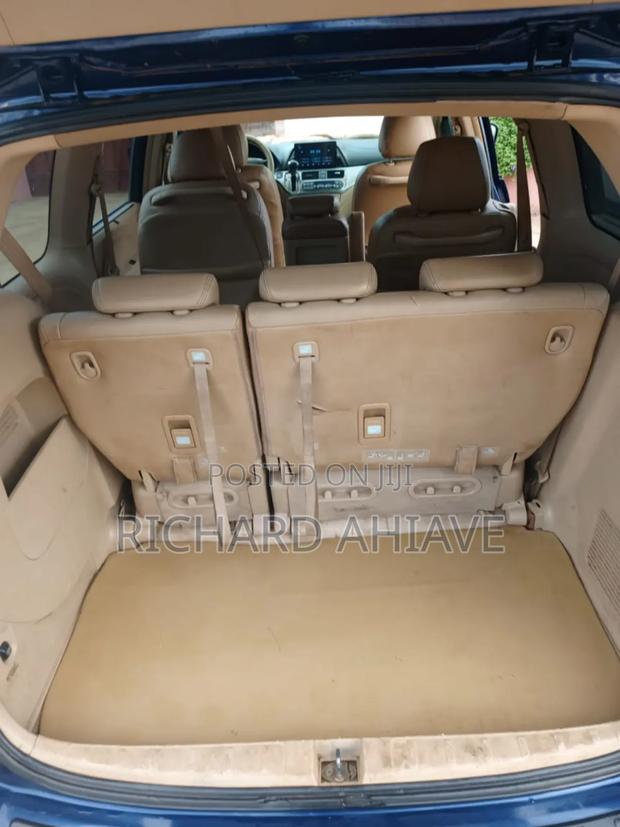 Honda Odyssey Touring Auto 2024 Blue · Photo 7