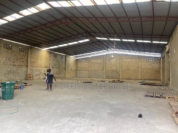 1000 SQM Warehouse Located at North Kaneshe Industrial Area · Photo 7