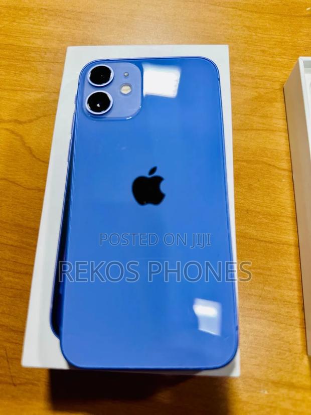 New Apple iPhone 12 256 GB Purple · Photo 2