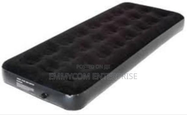 Trespass Single Size Air Bed ( No Pump) · Photo 2