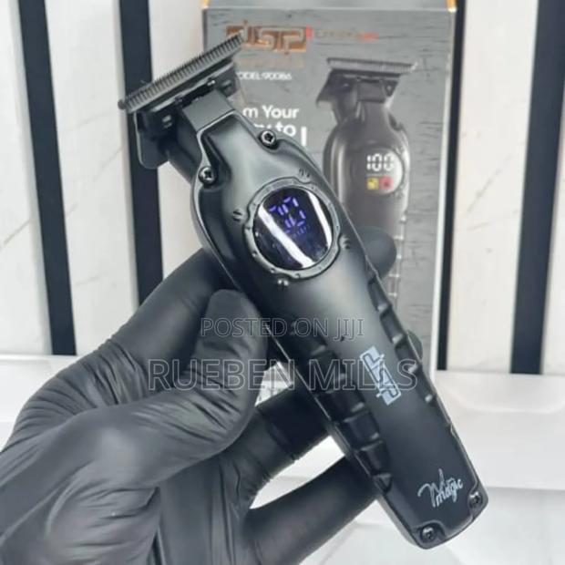 7000rpm First Grade DSP 90086 Beard Trimmer Shaving Barbering Machine · Photo 1