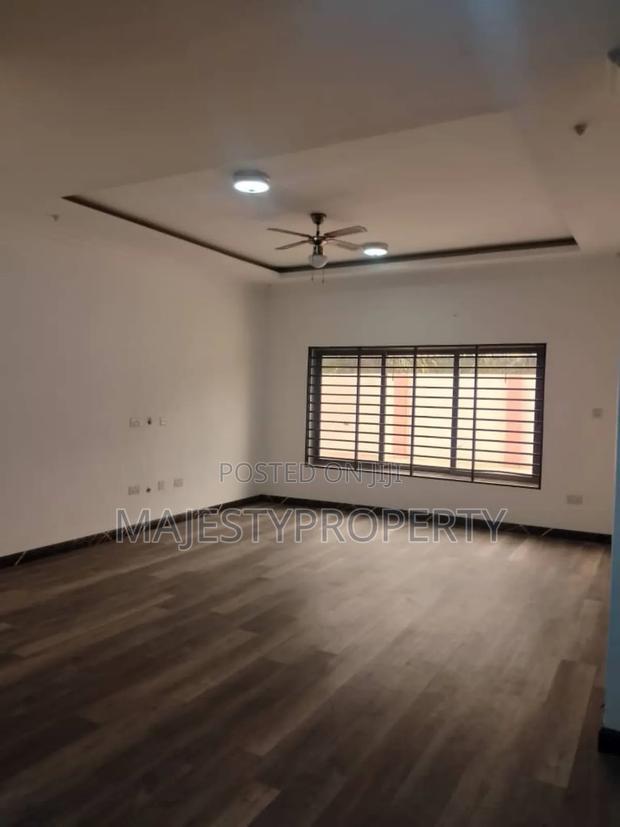 2bdrm Apartment in Spintex for sale · Photo 7