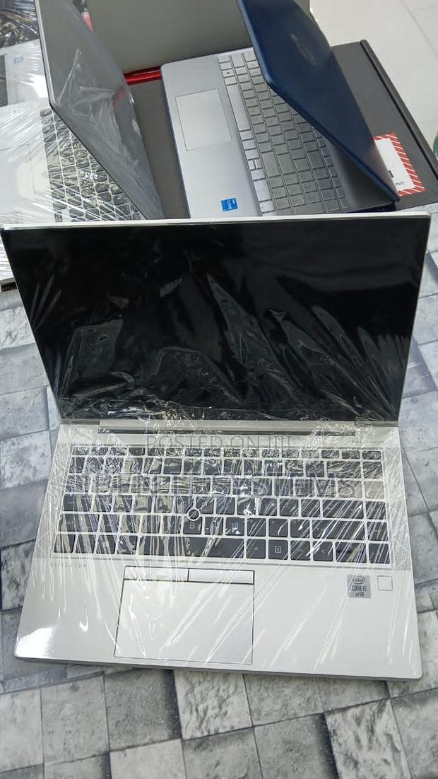 Laptop HP EliteBook 830 G6 8GB Intel Core i5 SSHD (Hybrid) 256GB · Photo 4