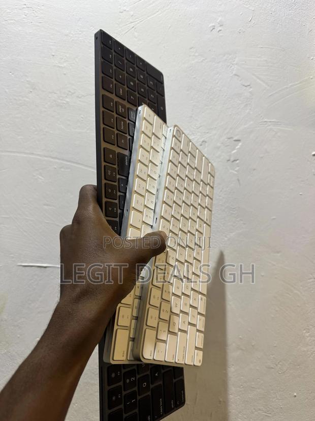 Apple Keyboard 2 · Photo 3