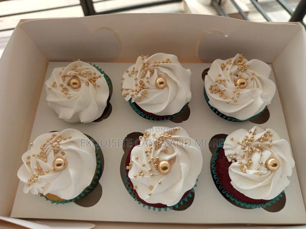 Six Red Velvet Cupcakes With Whipped Cream · Photo 2