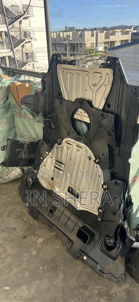 Honda CRV 2017 2018 2019 2020 2021 2022 Under Panel Engine Cover · Photo 1