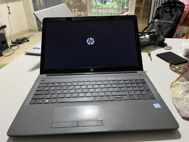 Laptop HP 250 G7 8GB Intel Core i5 SSD 256GB · Photo 3