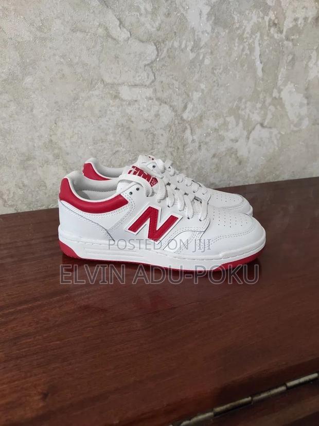New Balance Low Sneaker In Different Styles , Swipe >> · Photo 1