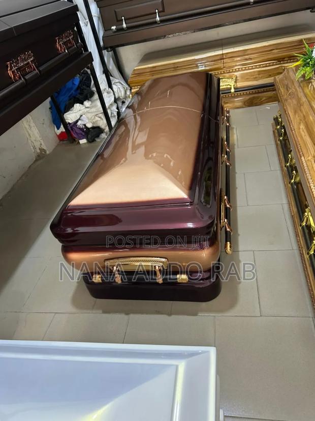 Ghana Made Casket a Clone of the Imported Casket · Photo 1