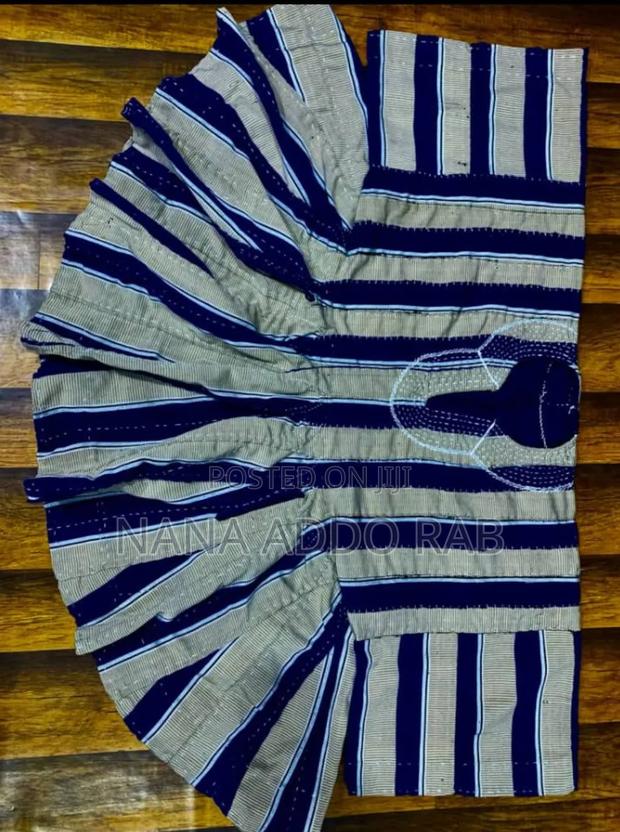 Clothes For Sale Very Cheap But Quality · Photo 5