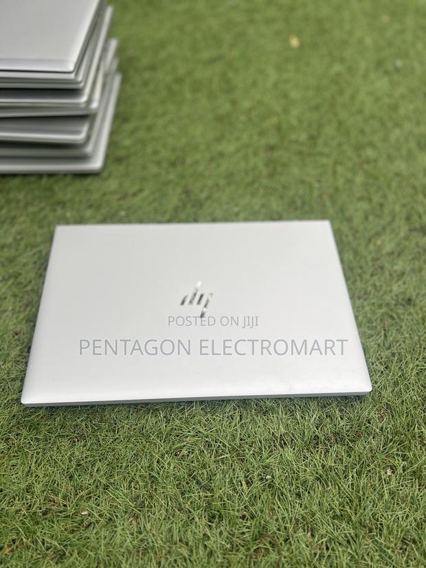 Laptop HP EliteBook 830 G7 8GB Intel Core i5 SSD 256GB · Photo 1