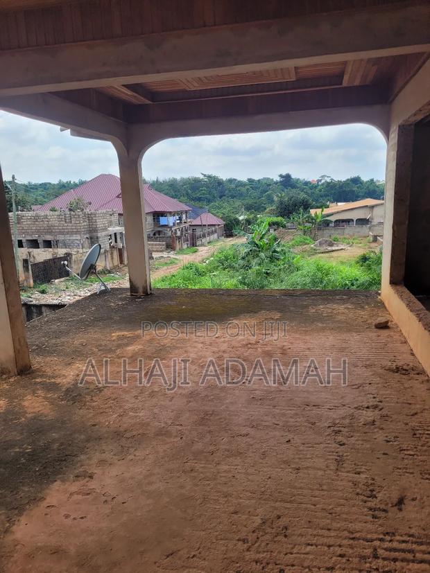 9bdrm House in Diamond City Estate, Atwima Kwanwoma for sale · Photo 8