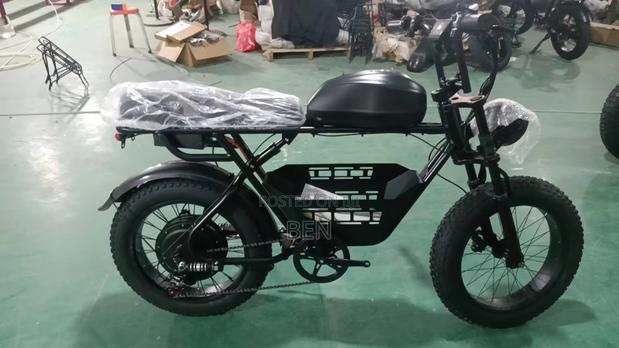 New Motorcycle 2025 Black · Photo 3