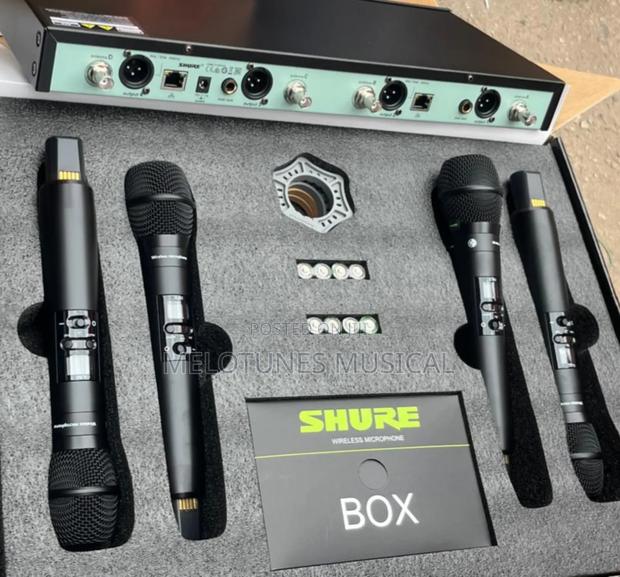 Shure SLX-D 4in1 Professional Wireless Microphone · Photo 2