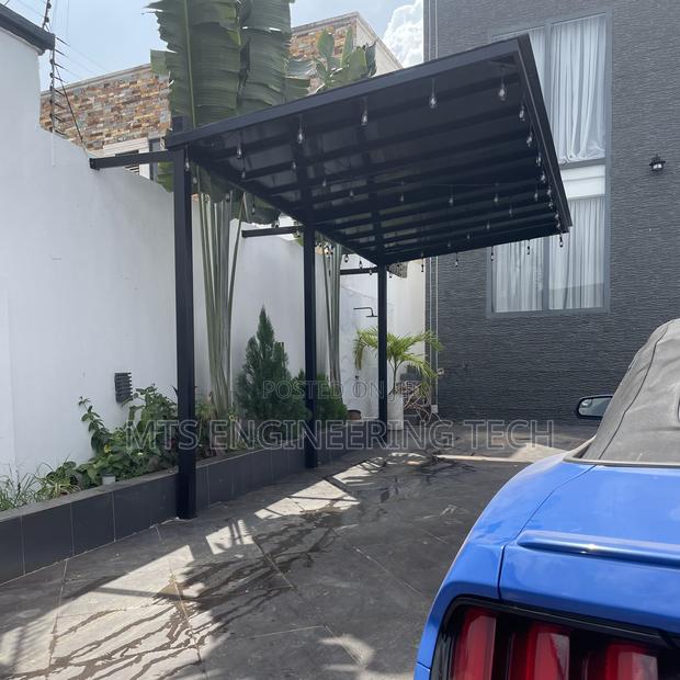 Custom-Made Modern Carport · Photo 5