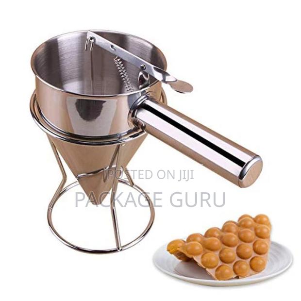 Funnel Dispenser · Photo 4
