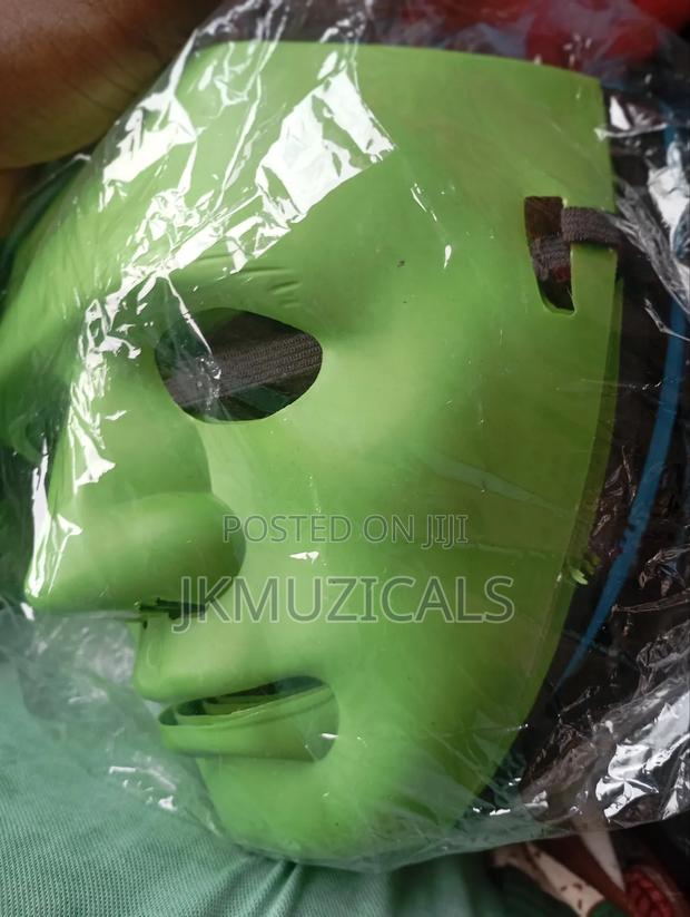 Full Face_ Mask · Photo 1