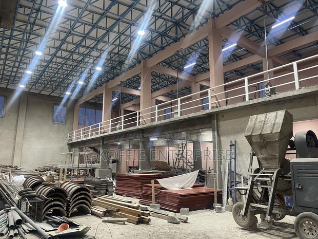 900 Newly Built Warehouse at Tesano for Rent · Photo 2