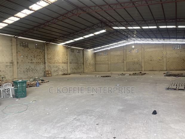 1000 SQM Warehouse at North Kaneshie Industrial Area · Photo 2