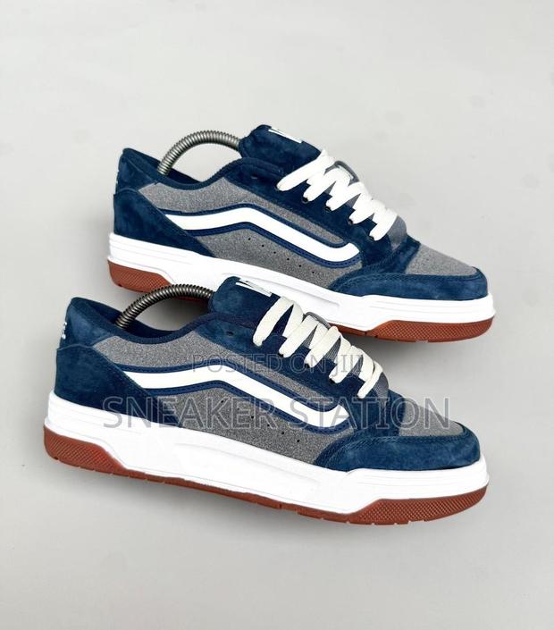 Vans Hylane Nineties Sneakers · Photo 1