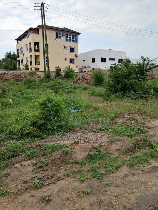 2 Plots Verified TDC Documents Sakomono Celebrity Golf Area Hot Sale · Photo 1