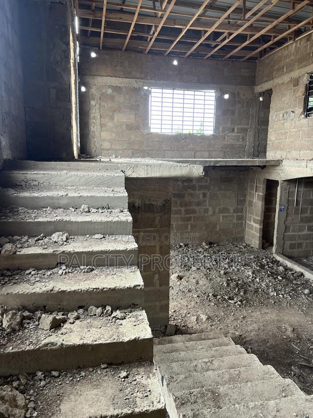 5bdrm House in Ejisu-Avenue 15 Area for sale · Photo 7