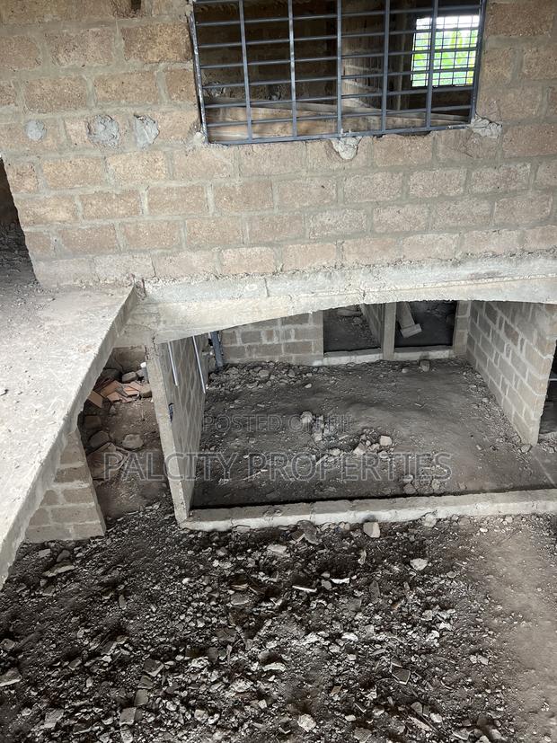 5bdrm House in Ejisu-Avenue 15 Area for sale · Photo 4